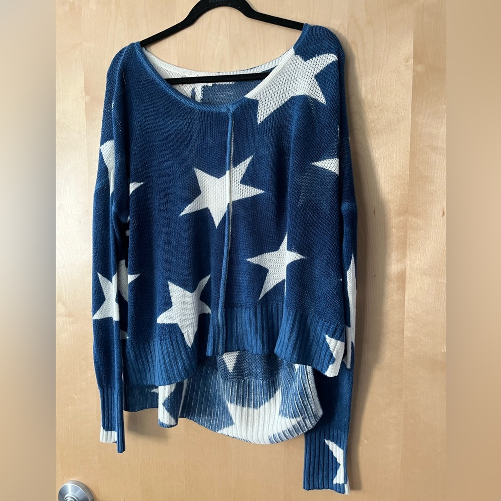 ELAM BLUE AND WHITE STAR SWEATER